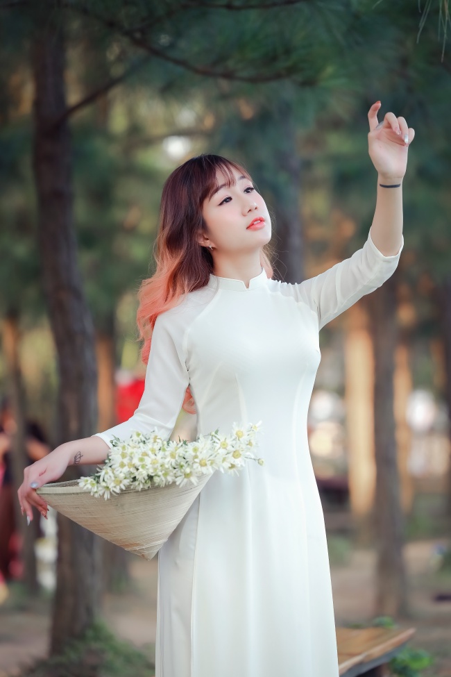 TOP8 百丽官·边缘